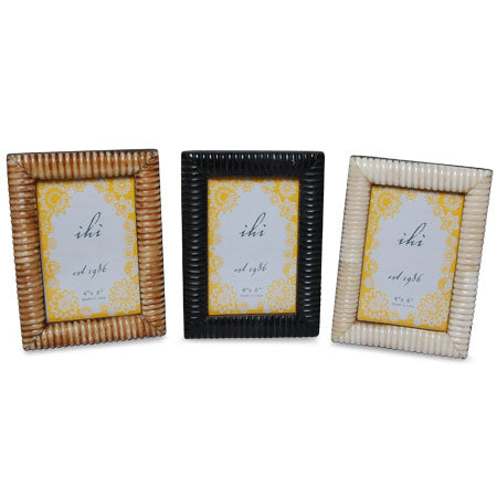 Med Woven Four Corners Rattan Picture Frame
