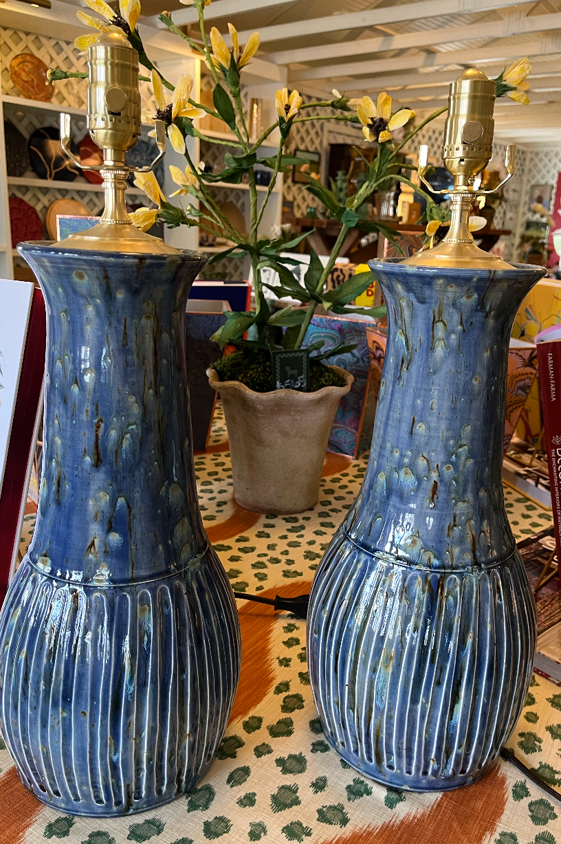 Ribbed Palm Lamp