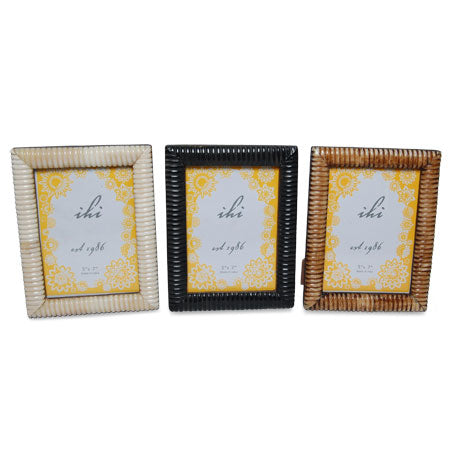 Lg Woven Four Corners Rattan Photo Frame