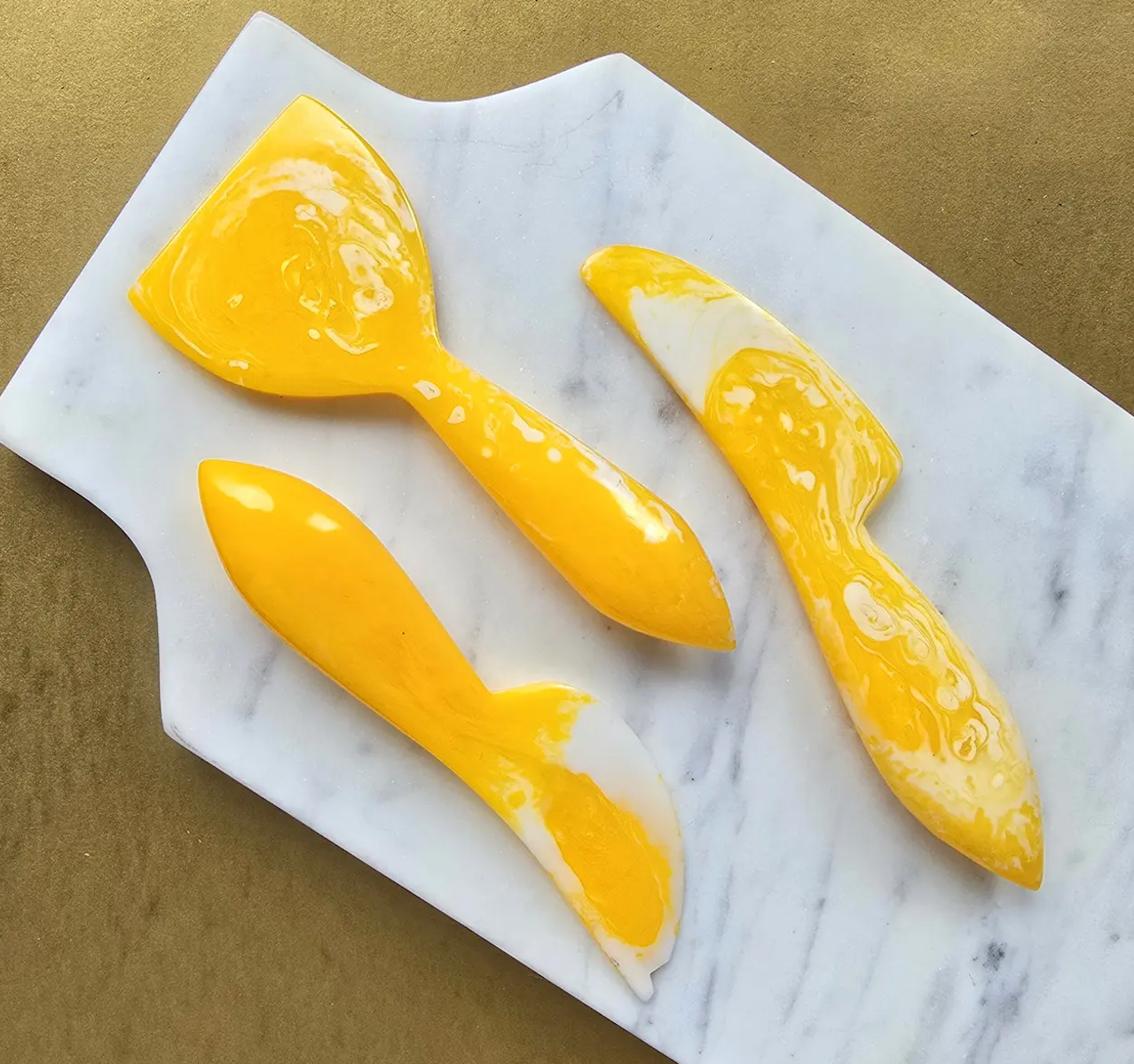 3-Piece Resin Cheese Knives Set