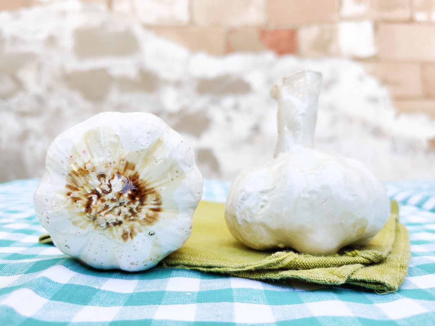 Ceramic Garlic